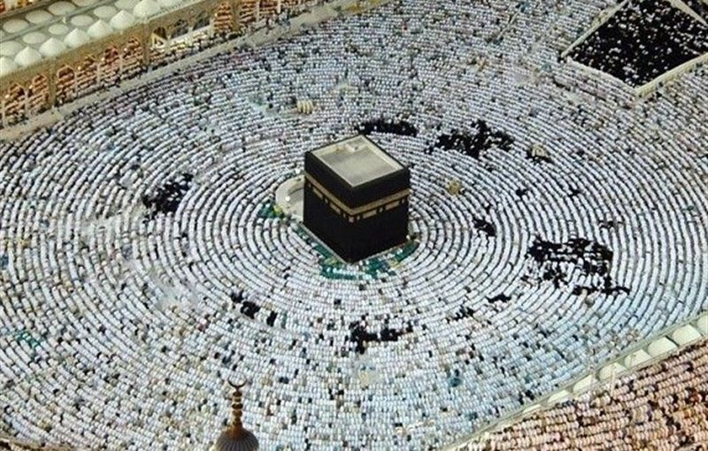 نویسنده‌ای که از تشییع شهید آوینی به حج مشرف شد
